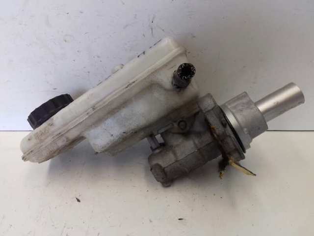 0204051558 RENAULT Cilindro maestro de frenos comprar Bilbao