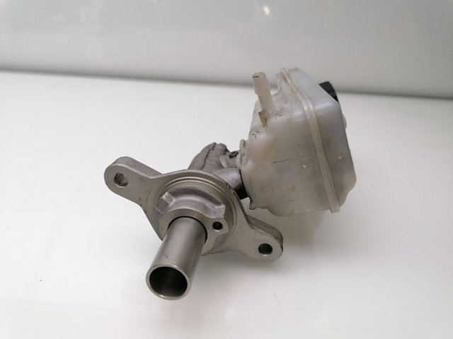 RENAULT 0204051558 Cilindro maestro de frenos  en stock Valencia