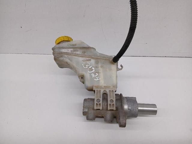 0204W58352 Cilindro principal de freno  comprar en Zaragoza
