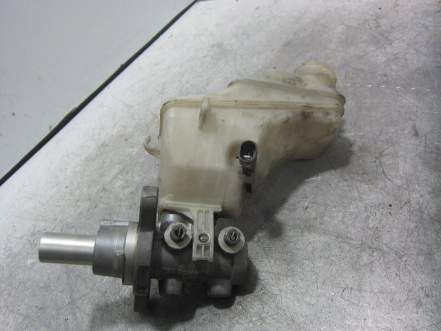 0204W58352 FIAT Cilindro principal de freno  disponible Vigo