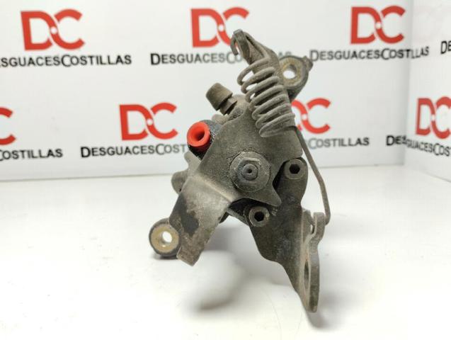 0204Y01881A Pinza de freno trasera izquierda  comprar en Reus