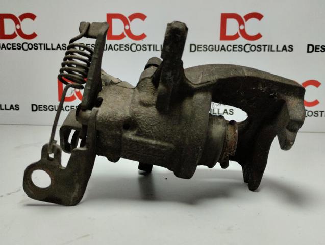 0204Y01881A Pinza de freno trasera izquierda  comprar en Reus