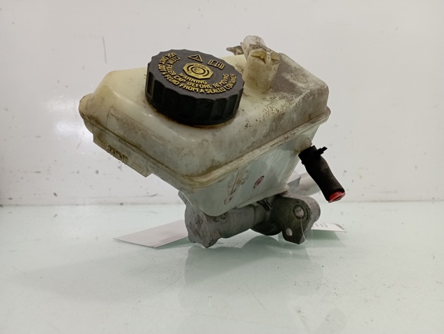 0204Y21951 RENAULT Cilindro maestro de frenos  en stock Gandía
