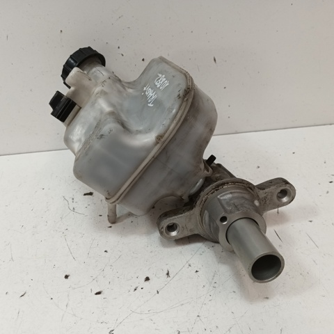 0204Y24132 FORD Cilindro maestro de frenos comprar Bilbao