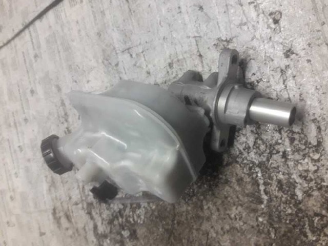 0204Y24132 FORD Cilindro principal de freno  comprar en Lleida
