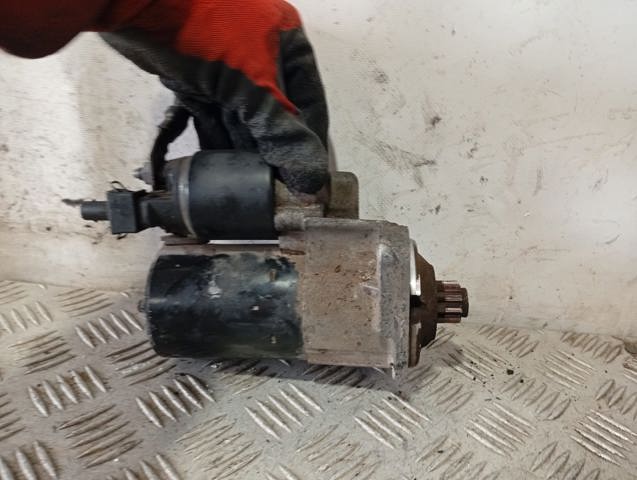VAG 020911023T Motor de arranque  disponible España