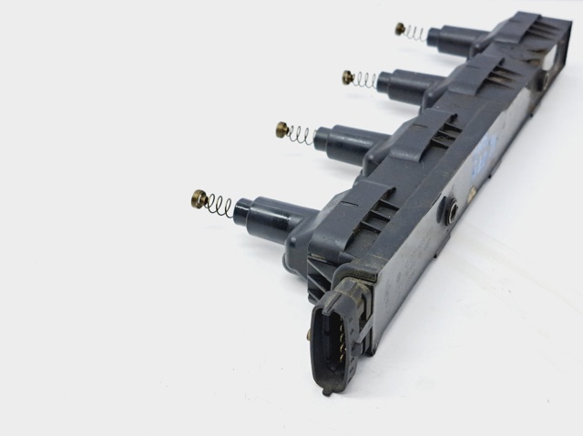 Bobina de encendido Opel Corsa X12