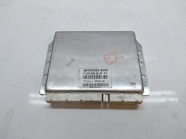 0225450832 Mercedes