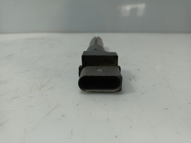 VAG 022905715B Bobina de encendido  comprar en Ponferrada