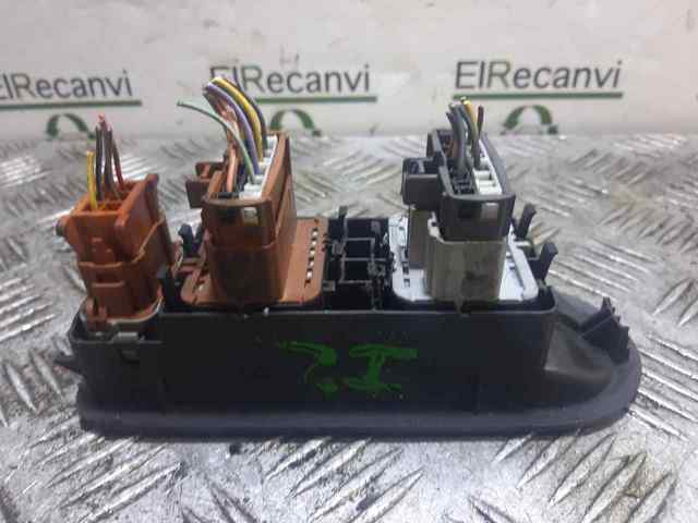 025330 Renault (RVI)