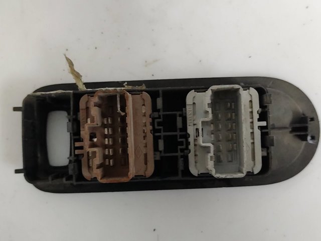 025330 Renault (RVI)