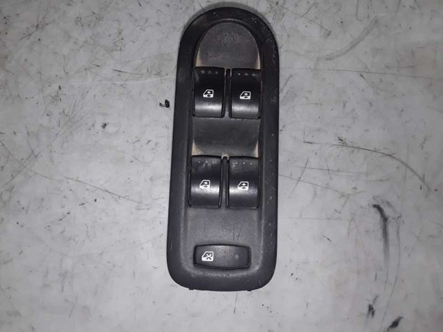 025330 Renault (RVI)