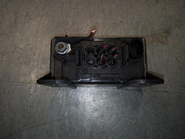 Caja precalentamiento bujias 0255452832 MERCEDES