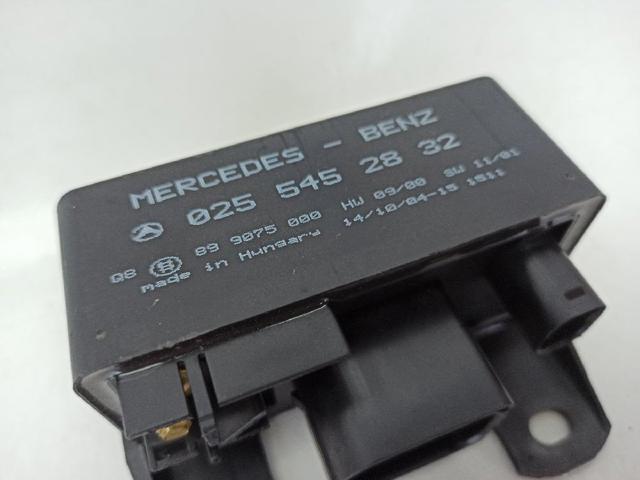 MERCEDES 0255452832 Relé de los calentadores  en stock Terrassa