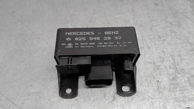 0255452832 Mercedes