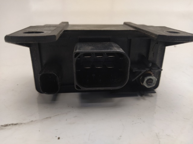 Relé de bujías incandescentes 0255452932 MERCEDES