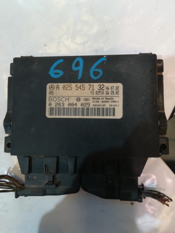 0255457132 Mercedes