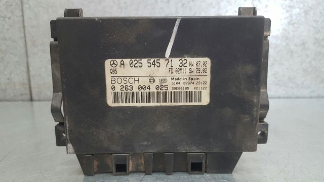 0255457132 Mercedes