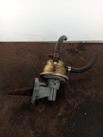 Bomba de gasolina mecánica 026127025 VAG