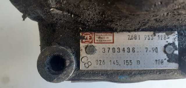 Bomba de dirección asistida  026145155B VAG