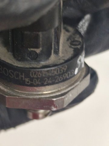 Sensor de la presión del combustible 0261545039 FORD