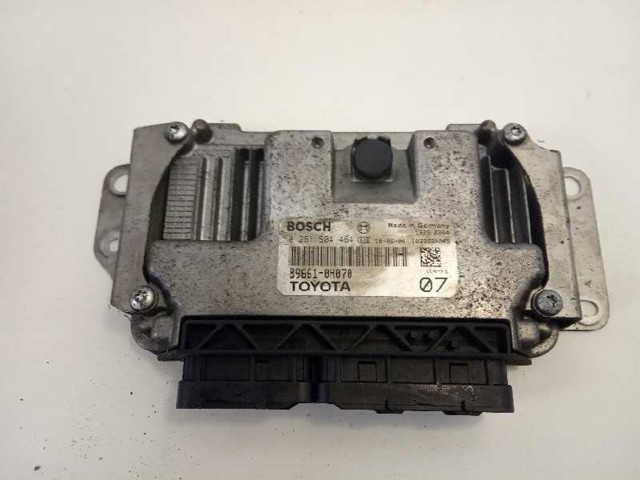 0261S04464 Toyota