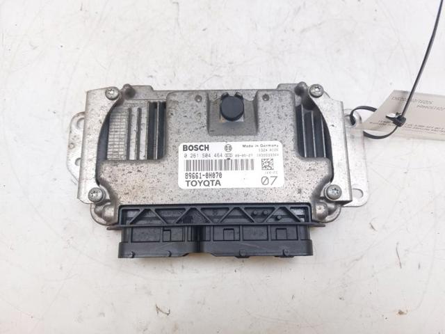 0261S04464 Toyota