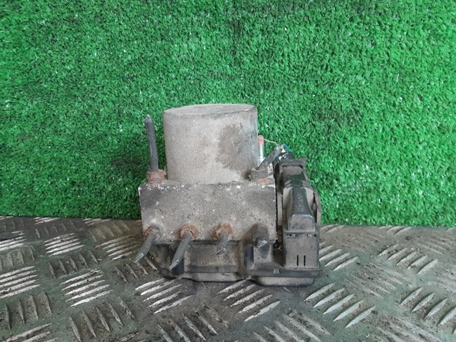 Módulo hidráulico ABS Toyota Auris E15