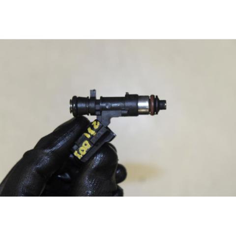 Inyector-bomba para Nissan Micra  (K12)