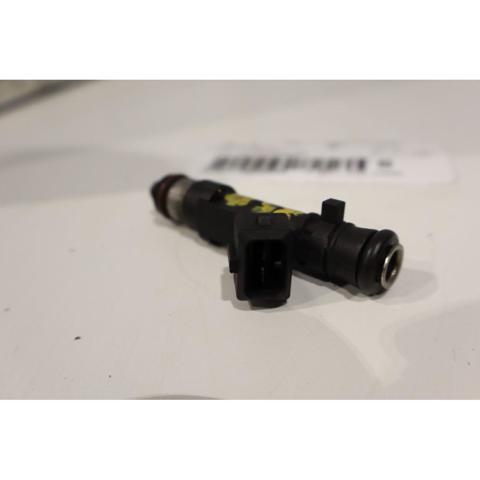 Inyector de combustible Opel Astra F69