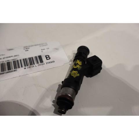 Inyector de combustible Opel Astra F69