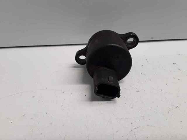 0281002483 RENAULT Válvula reguladora de presión del sistema common rail comprar Madrid