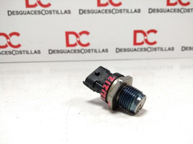 Precio del repuesto Sensor de la presión del combustible S80 II sedán