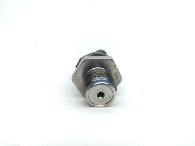 Sensor de presión de combustible Opel Insignia G09