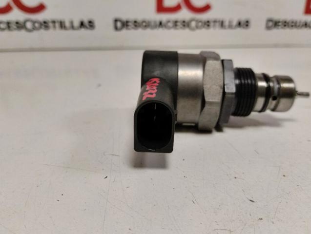 Regulador de presión de combustible, rampa de inyectores MINI COUNTRYMAN R60