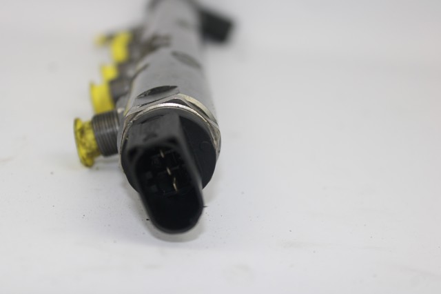 Regulador de presión de combustible, rampa de inyectores MINI COUNTRYMAN R60