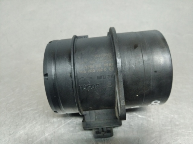 Sensor De Flujo De Aire/Medidor De Flujo (Flujo de Aire Masibo) Audi A4 8W2, 8WC