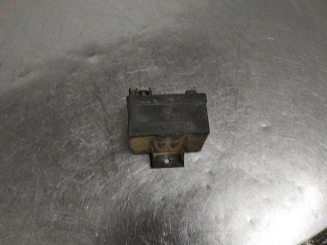 Relé de bujía de precalentamiento Citroen Saxo S0, S1
