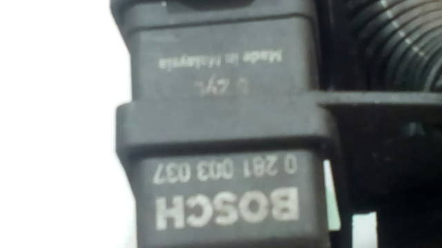 Relé de bujía de precalentamiento Volvo XC90