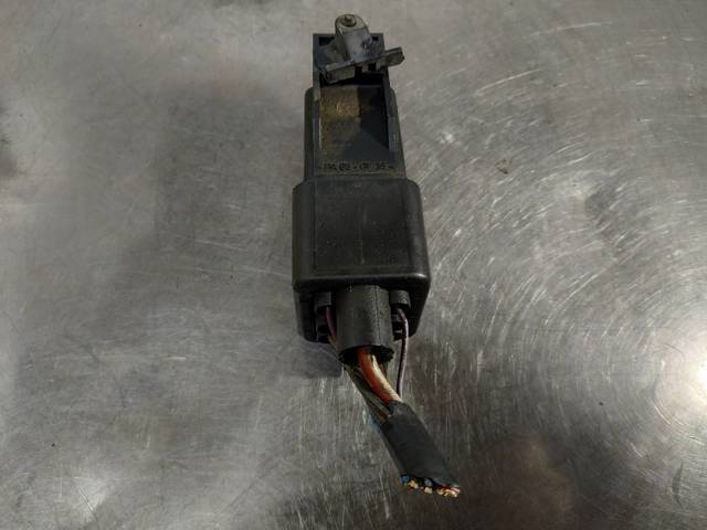 0281003038 Relé de los calentadores  en stock Castellón