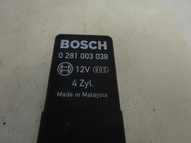 0281003038 Relé de bujía de precalentamiento  comprar en Reus