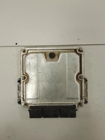 RENAULT 0281010556 Unidad de control del motor (ECU)  disponible Valladolid