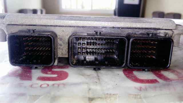 PEUGEOT 0281010779 ECU comprar Barcelona