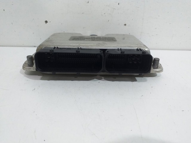 VAG 0281011219 ECU  en stock Terrassa