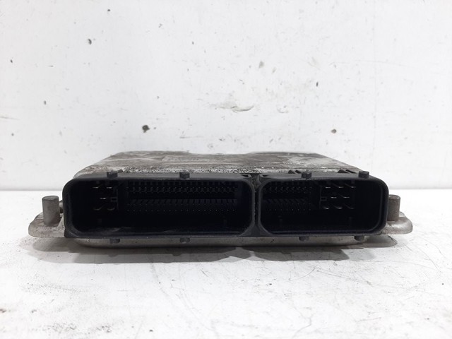 0281011219 VAG Unidad de control del motor (ECU)  comprar en Jaén