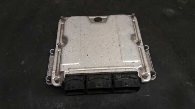 RENAULT 0281011325 Unidad de control del motor (ECU)  comprar en Albacete