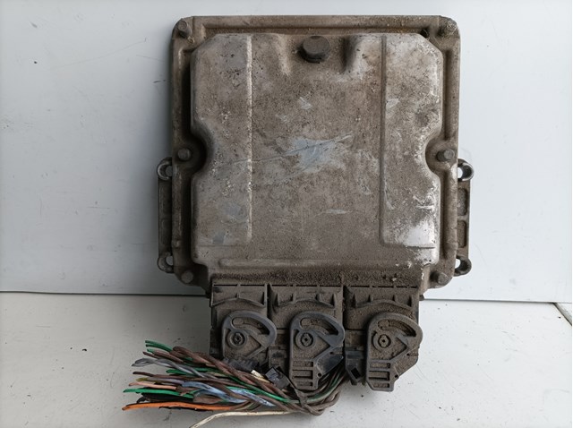 0281011325 Unidad de control del motor (ECU)  disponible Utrera