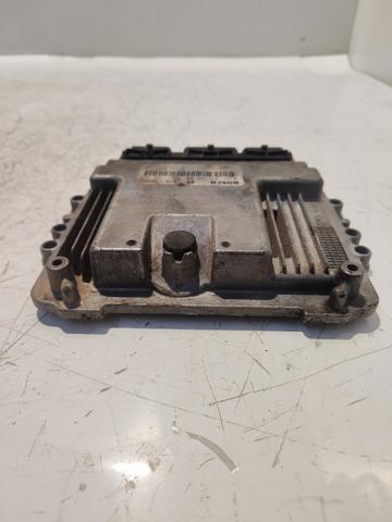 0281011390 Unidad de control del motor (ECU)  comprar en Reus