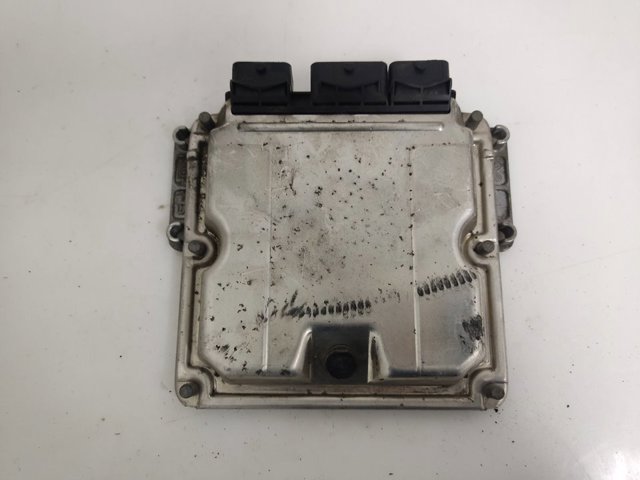 0281011518 PEUGEOT ECU  en stock Córdoba