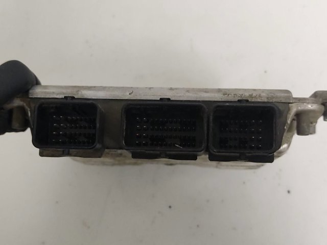 PEUGEOT 0281011518 ECU comprar Pamplona